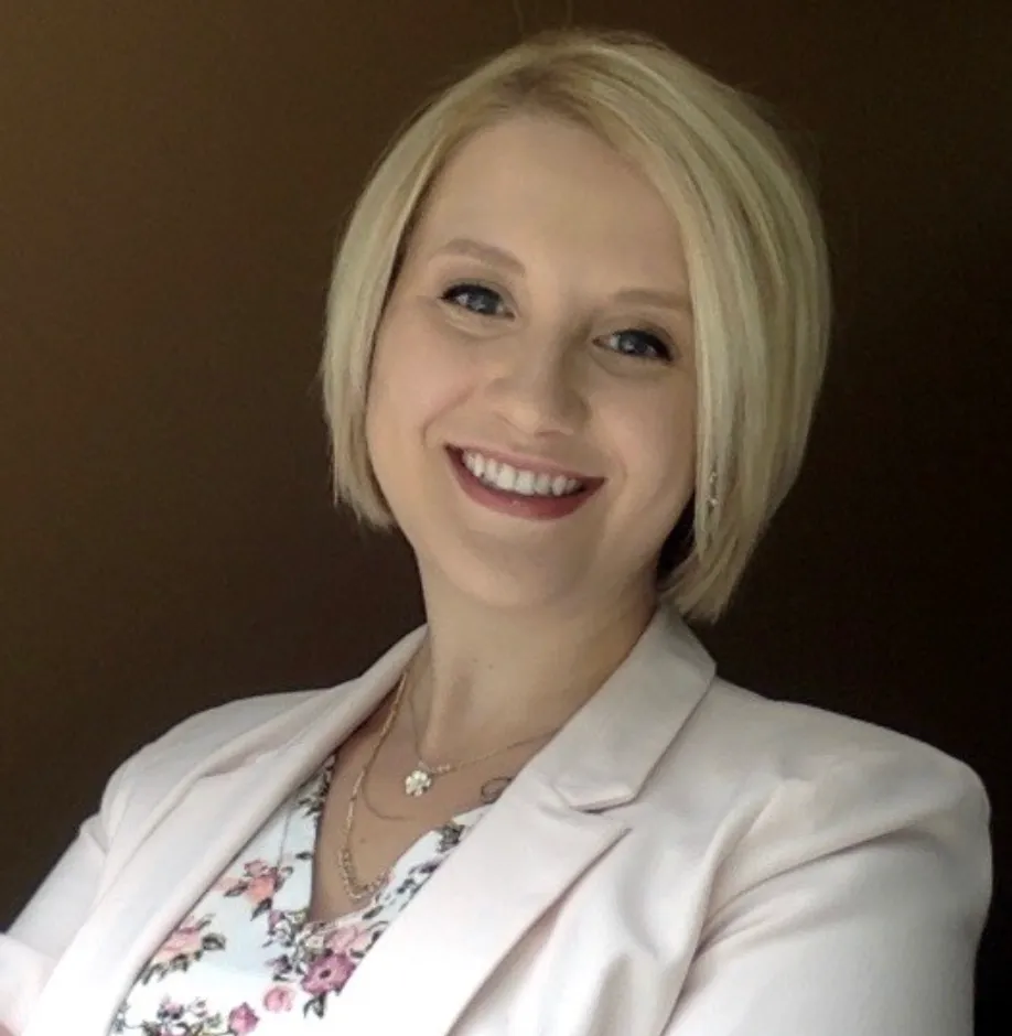 Dr. Samantha Johnson, DC