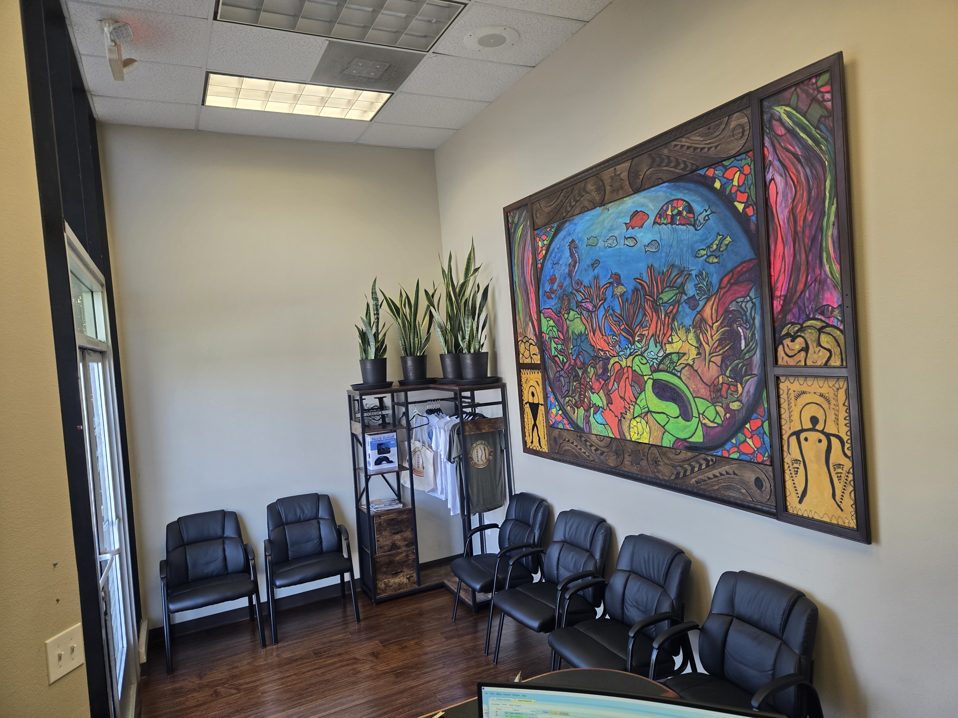 Clear Chiro+Office+ +Waiting+Room+ with balanced composition